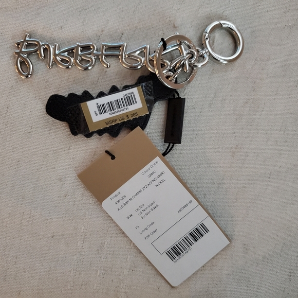 Nwt Burberry Doodle black & silver bag charm keyring 100% Authentic - Picture 5 of 5